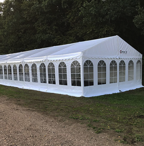 Festtelt 6×18 meter med 1 dør (108 pers)